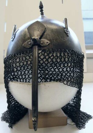 Helm einer Rüstung