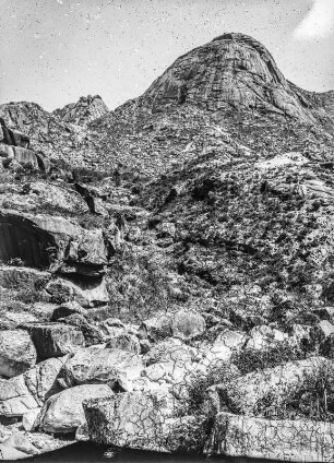 Felsformation : Eine von Erosion geformte Felsformation