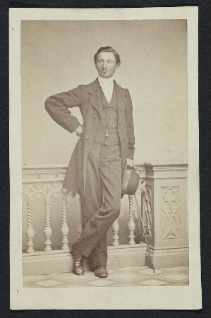Porträt Bruno Rotter : Foto-/Bildersammlung Stenografische Sammlung. Porträt Bruno Rotter. Photographie. Carte de visite (um 1866). Dresden: SLUB P a 0492