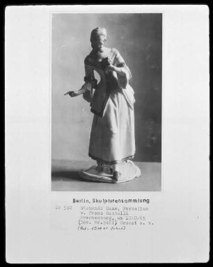 Stehende Dame