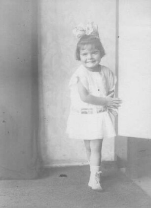 Albumseite : Album mit Fotoserie eines kleinen Mädchens