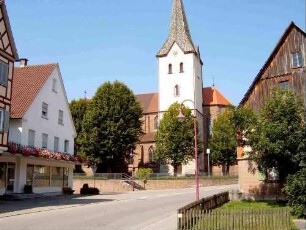 Lageansicht aus dem Ort