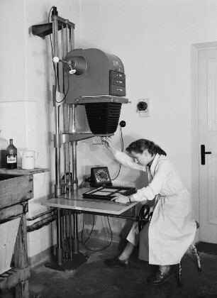 Foto-Werkstatt, Deutsche Fotothek, Vergrößerungsapparat Komet