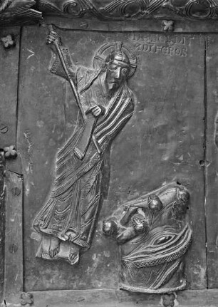 Bronzetür — Rechter Flügel mit Darstellungen zur Passion Christi — 6.Reihe von oben: Christi Höllenfahrt, Erzbischof Wichman, Christi Himmelfahrt, Jüngling mit Schwert — Christi Höllenfahrt