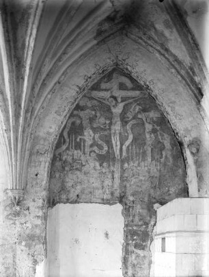 Kalvarienberg, Christus am Kreuz mit verschiedenen Personen unter dem Kreuz