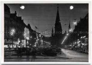 Berlin, Tauentzienstraße und Kaiser-Wilhelm-Gedächtniskirche bei Nacht