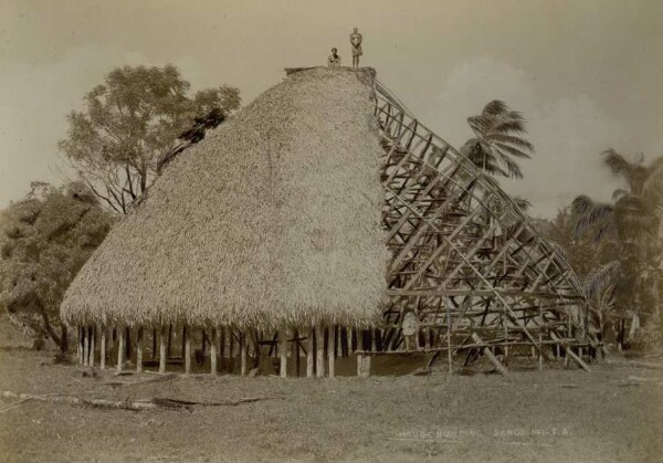 "Hausbau auf Samoa-Ins."