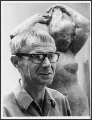 Gerhard Lichtenfeld : Portrait des Bildhauers Gerhard Lichtenfeld in seinem Atelier