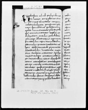 Augustinus, Ambrosius, Faustus Reensis, Pseudo Gregorius Illiberitanus — Initiale O, Folio 43 verso
