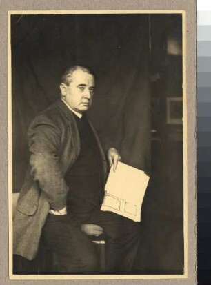 Mathieu Molitor, 1929 : Mathieu Molitor (1873-1929; Bildhauer, Maler, Grafiker). Fotografie; 17,6 x 11,7 cm. 1929. Dresden: SLUB Mscr.Dresd.App.200,912