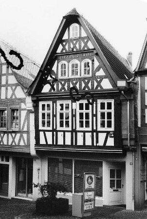 Wohnhaus, Fachwerk; Gelnhausen, Langgasse 31