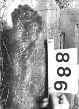 Grabstein 886 (Detailaufnahme)