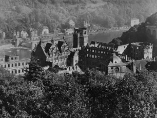 Archivfotografie "heidelberg_schloss_p616"