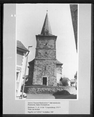 Alte katholische Pfarrkirche & Sankt Christophorus — Kirchturm