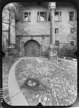 Rudolstadt, Schloßbezirk 1. Schloß Heidecksburg (1573-1576; G. Robin, C. Junghans, Teilneubau 1737-1786). Teilansicht