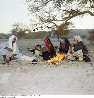 Familie am Feuer - Sinai - Familie Salem