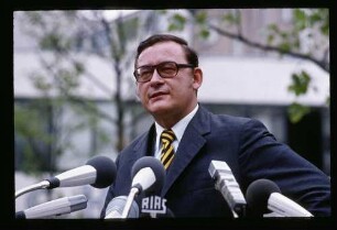 Klaus Schütz 22.5.74.