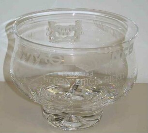 Glasschale für Erich Ricken