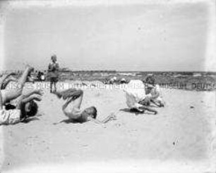 Seebad Heringsdorf, Kinder beim Spielen am Strand