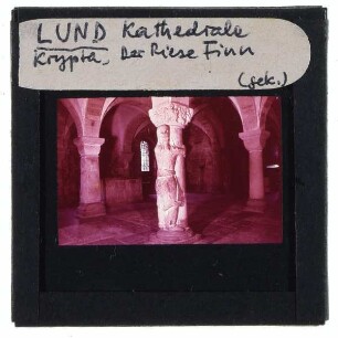 Lund, Dom : Krypta, Säule, Riese Finn