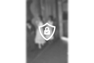 Weihnachtsmärchen: Hotel Oldesloer Hof: Saal: "Aschenputtel": Aufführung von Städtischem Musikkreis: Bühne: Spielszene: Stiefschwestern mit Stiefmutter: 21. Dezember 1956