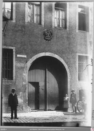 Eingangstor Klostergasse 26 (Rosenbergerschule)