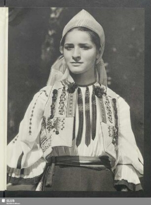 Rumänische Tracht