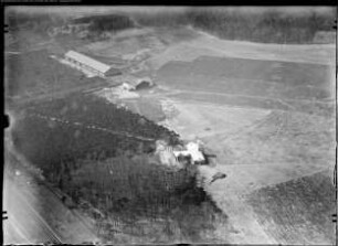 Dresden, Flugplatz Heller, u.a. Flughafengebäude