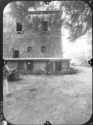 Trebsen/Mulde. Schloß (1509-1527). Rückseite (Teilansicht) mit Schuppenanbau von Nordost