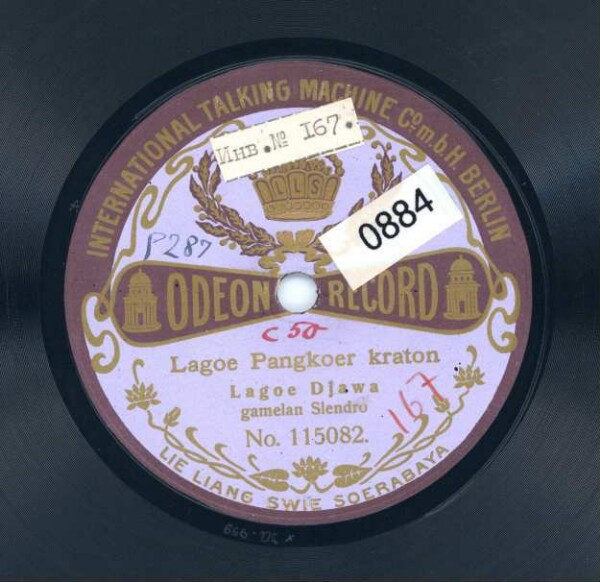 Title A: Lagoe pangkoer kraton Title B: Lagoe kembang kandjoeng