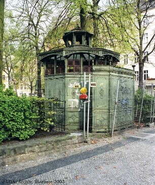Bedürfnisanstalt; Berlin, Tempelhof-Schöneberg