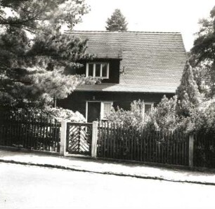 Dresden-Hellerau, Am Talkenberg 15. Wohnhaus (um 1910?)