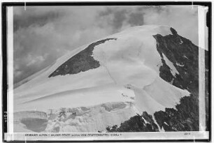 Stubaier Alpen. Wilder Pfaff (3471 Meter) vom Pfaffensattel (3369 Meter)