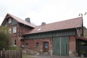 Forsthaus (Forsthaus, Ziegelmauerwerk und Fachwerk); Vöhl, Itterstraße 7