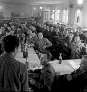 "Erfahrungsaustausch der Deutsch-sowjetischen Freundschaft (DSF) im VEB Werkzeugmaschinenkombinat ""Fritz Heckert"" Karl-Marx-Stadt"