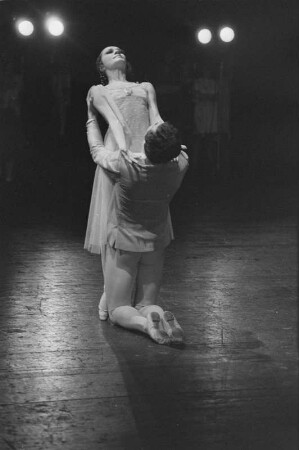 Szenenbilder aus einer Gala-Ballett-Soiree. Deutsche Staatsoper Berlin, 29.01.1972