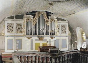 Einmanualige Orgel op. 9, Oberbobritzsch : Silbermann, Gottfried: Einmanualige Orgel I/13 (II/19) op. 9 (1714/1716; G. Silbermann, 1915/1916 seitliche Anbauten, 2. Manual, Spieltisch und pneumatische Traktur; J. Jahn). Oberbobritzsch, Dorfkirche St. Nicolai