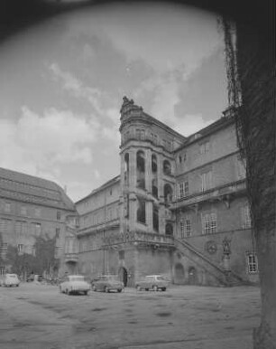 Torgau. Schloss Hartenfels, Innenhof mit Wendelstein