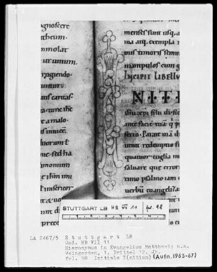 Hieronymus - Commentarii in Evangelium Matthaei — Initiale I(nitium), Folio 98recto