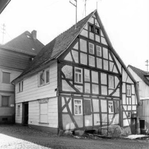 Fachwerkwohnhaus; Ortenberg, Mittelstraße 10