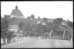 Oberneuschönberg. Kirche und Brücke