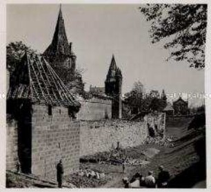 Nürnberg, Zerstörte Stadtmauer am Spittlertor