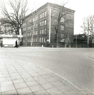Cottbus, Sandower Straße 19. Gewerbliche Berufsschule (ehemalige Knabenmittelschule; 1896)