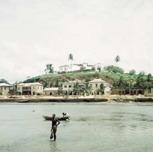 Elmina, Ghana. Blick auf das ehemalige portugiesische Fort, 9. April 1959