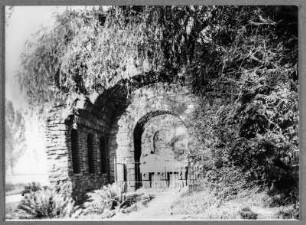 An der Grotte in Wörlitz