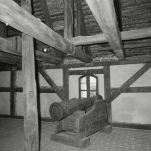 Peitz. Festungsturm der ehemaligen Zitadelle (1559/1562, 1579/1595, Rochus von Lynar, 1708 Dach mit Uhrtürmchen). Inneres, Dachgeschoss