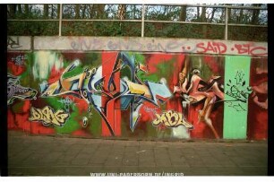 DLRG JoMA KBL MuESLeE | joMA CÄCi DLRg" | Hi: JUSo! TOR AURA | 2000