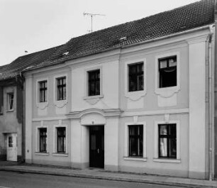 Lindow (Mark), Straße des Friedens 2