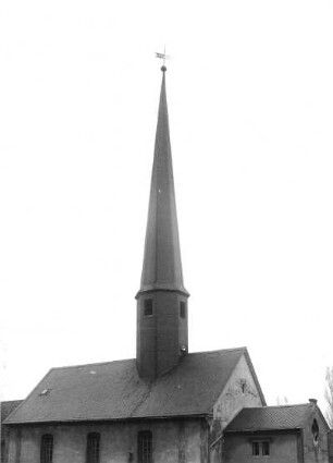 Langenleuba-Niederhain-Neuenmörbitz. Dorfkirche Neuenmörbitz (1742 und 1843). Teilansicht mit Dachreiter