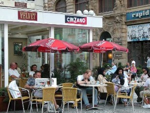 Prag - Gasthaus : Gasthaus in Prag, aufgenommen im Mai 2004